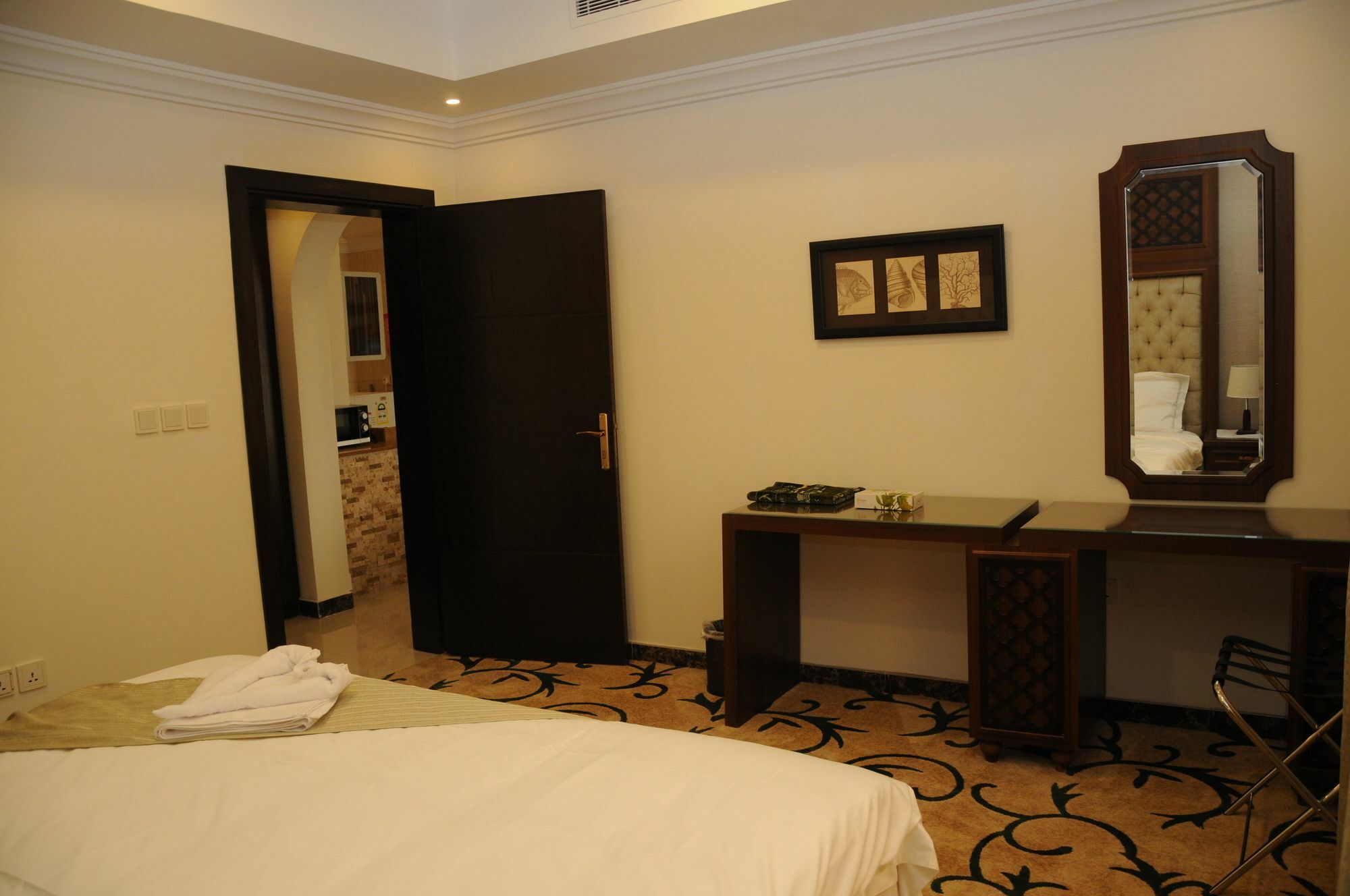 Sama Park Hotel Apartments - Jeddah Bagian luar foto